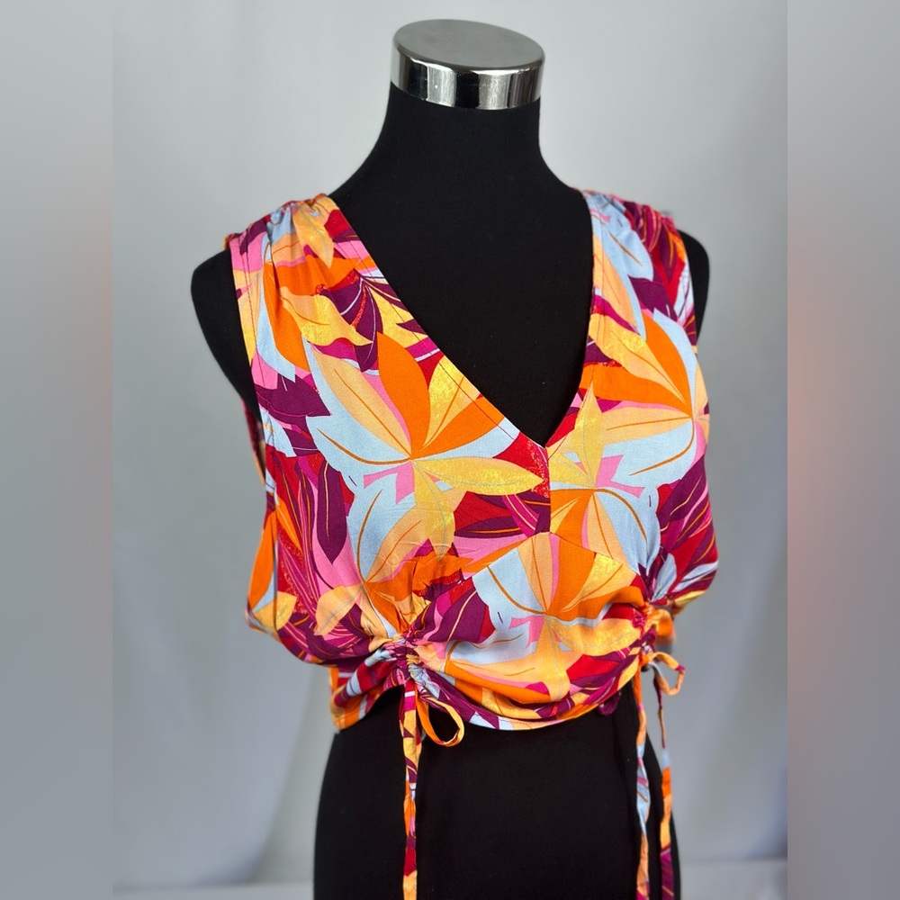 LILY ROSE FLORAL JUNIORS CINCH CROP TOP